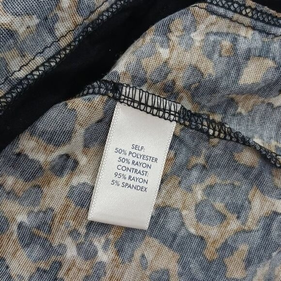 BKE Animal Print Top Tie Front 3/4 Sleeve Stretch Womens Size XS - Picture 6 of 6